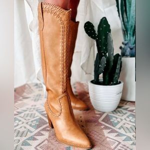 Billini Finley Boots